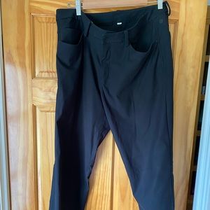 Lululemon ABC size 34 black pants used